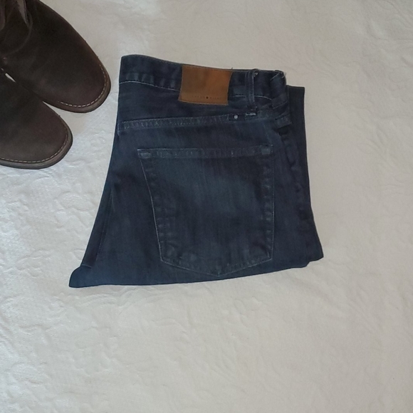 Lucky Brand Men's Jeans - Picture 2 of 3